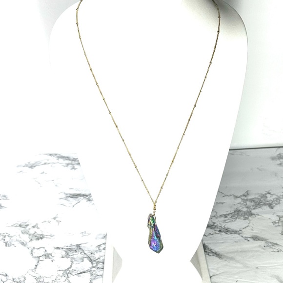 Titanium Aura: Quartz Necklace "Stone of Astral Journeys" - Picture 3 of 10